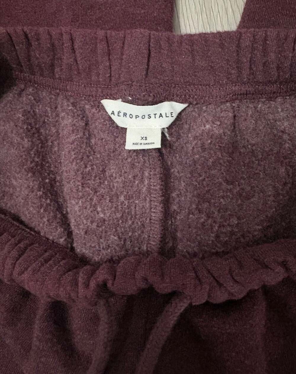 Aeropostale East Coast Logo Drawstring Fleece Sweatpants Joggers Burgundy Size X - Picture 2 of 3